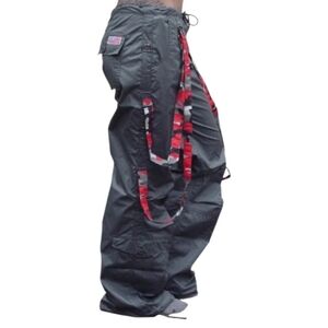 UFO charcoal gray strappy camo low rise hipster parachute pant S